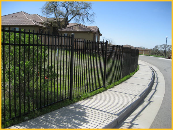 Front Yard Iron Fence San Mateo